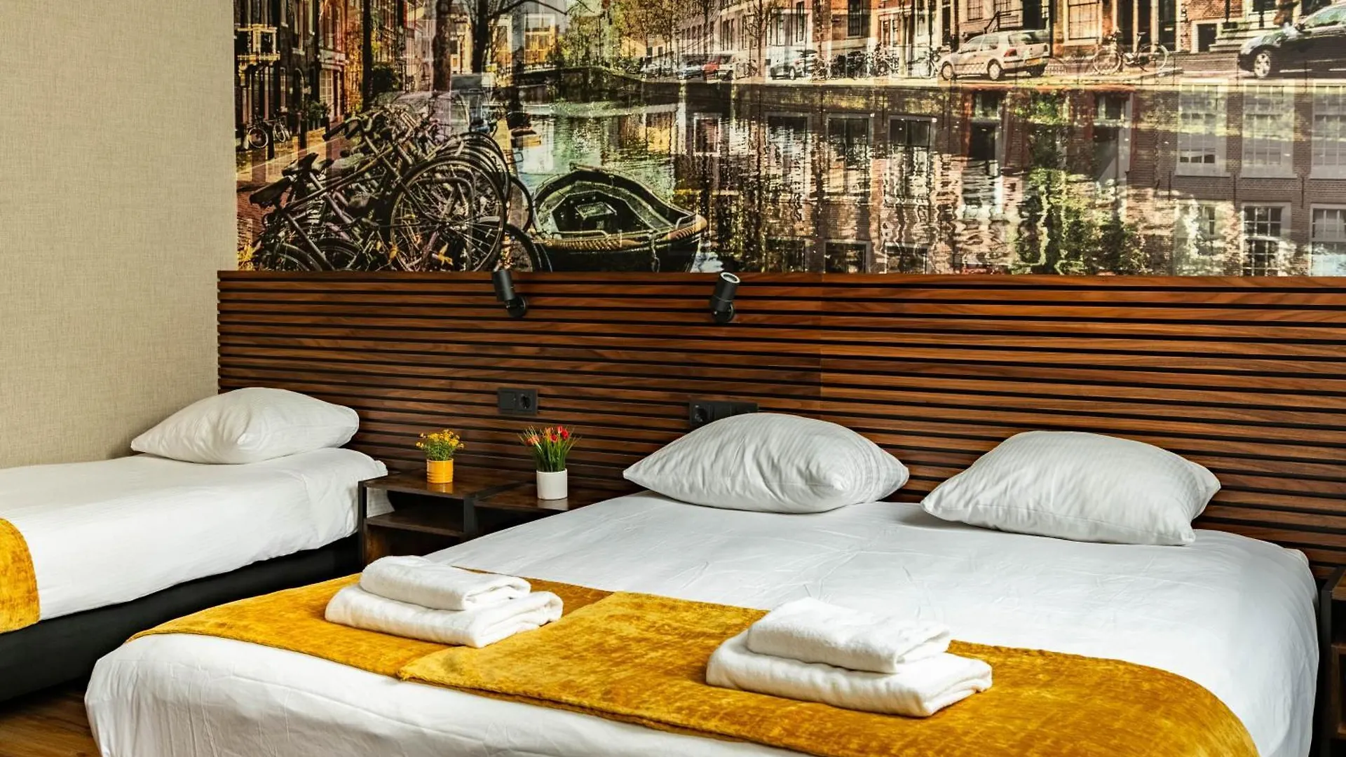 Historic Centre Hotel Amszterdam 2*,  Hollandia